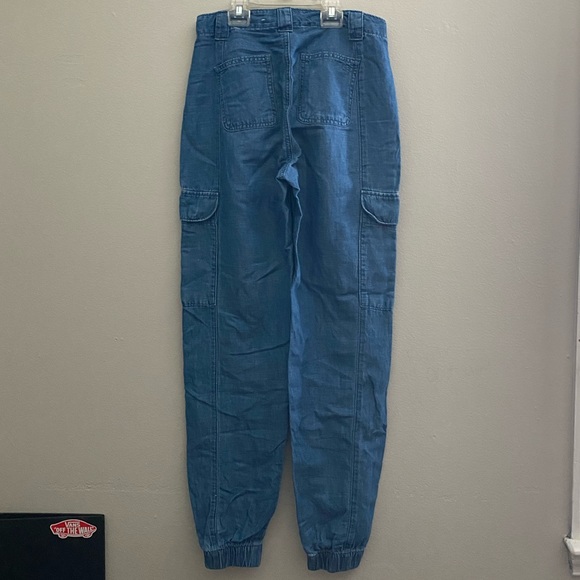 This is a cargo pants, but like joggers. The waist is super small. - Picture 2 of 6